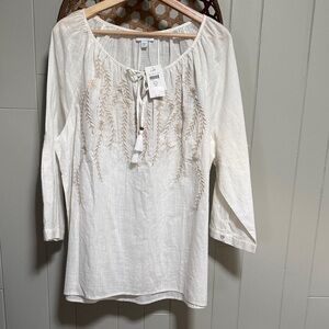 J. Jill White Blouse with Embroidered Detail